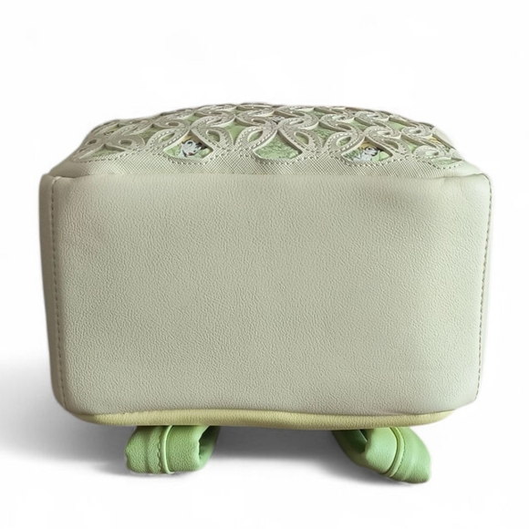 Loungefly Disney Peter Pan Tinkerbell Top Knit Mini Backpack display picture 1
